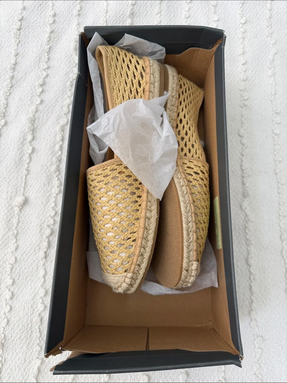 Ann Taylor Woven Espadrille Slip-On Flats in Tan